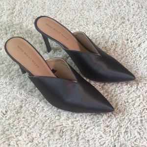 NWOT Who What Wear Target steel gray heels